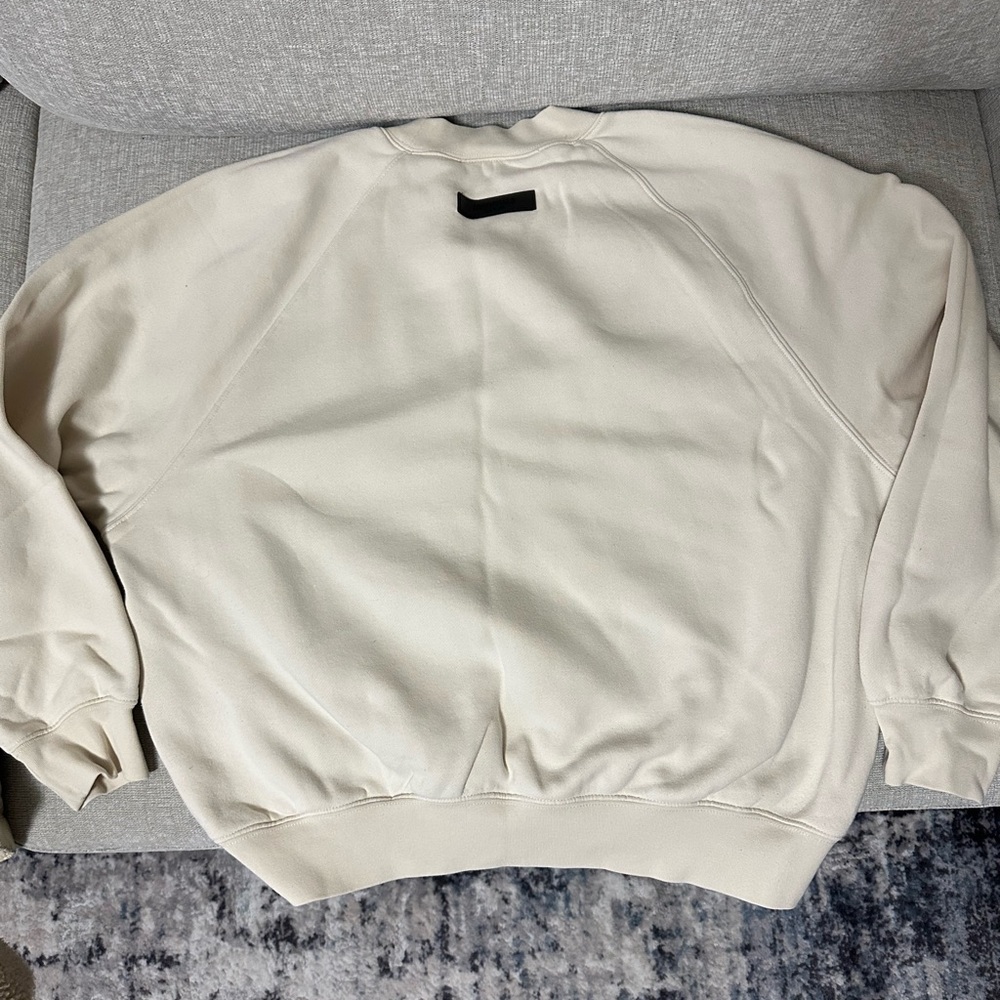 Essentials FOG crew neck - Picture 5 of 7
